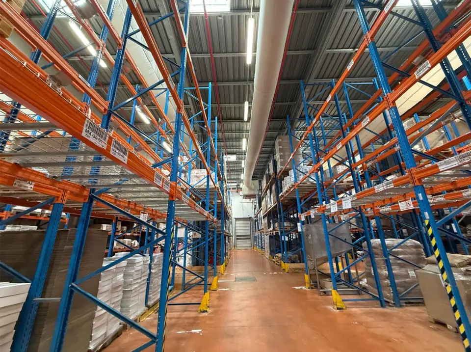 Une partie de la zone de stockage sera transformée en ligne de production